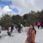 हिमपात : जनजीवन कष्टकर, पर्यटकलाई रमाइलो