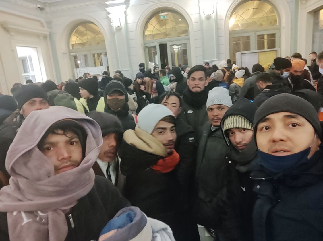 DBBB32DF-C59E-43D4-A724-AAE71E53FAD3