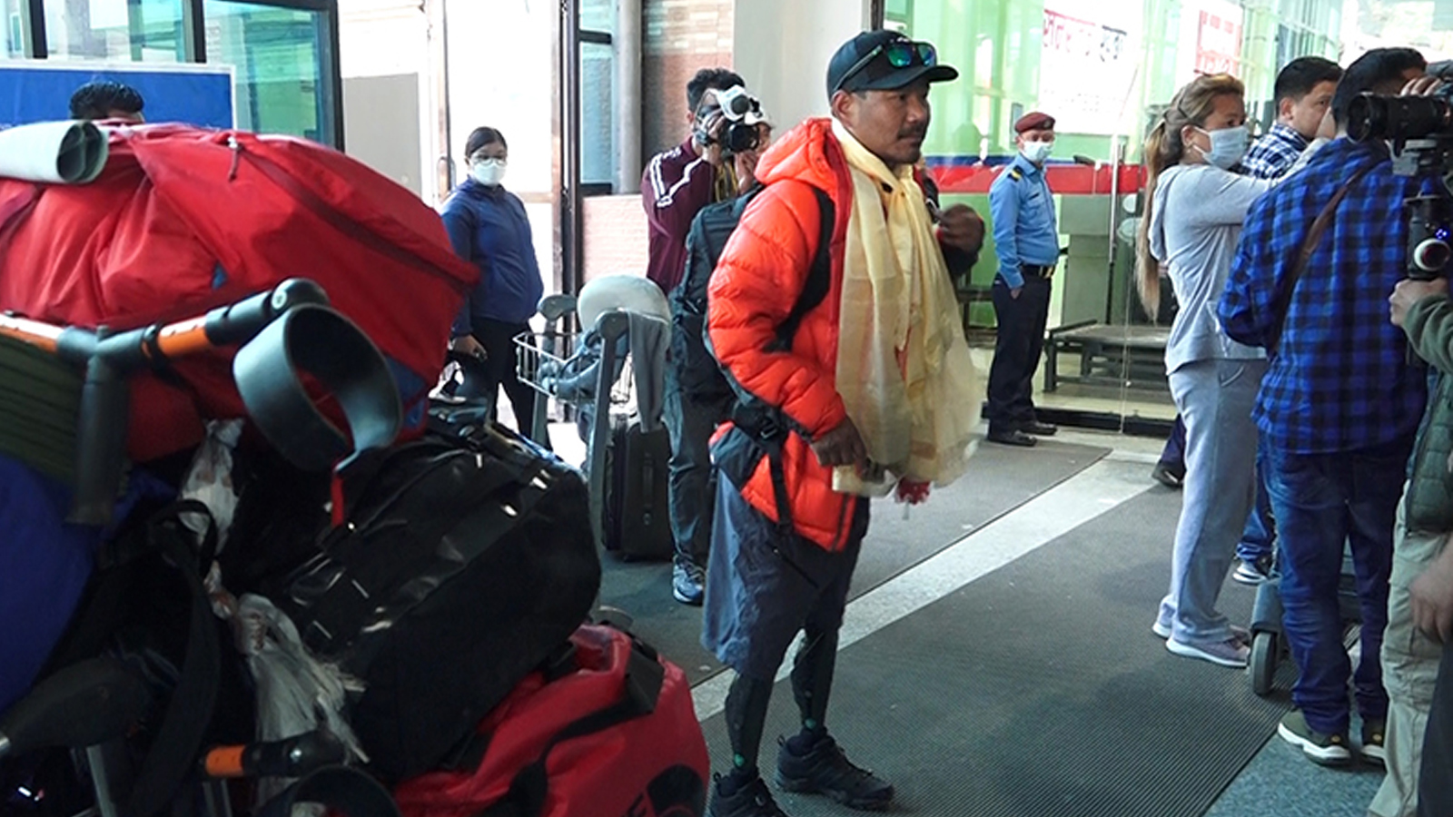 hari budha1680670592 hari budha1680670592