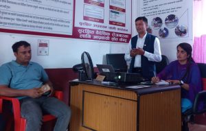 सुरक्षित आप्रवासन स्रोत केन्द्र बागलुङमा परेका ९८ वटा उजुरीमध्ये ४९ वटा समाधान